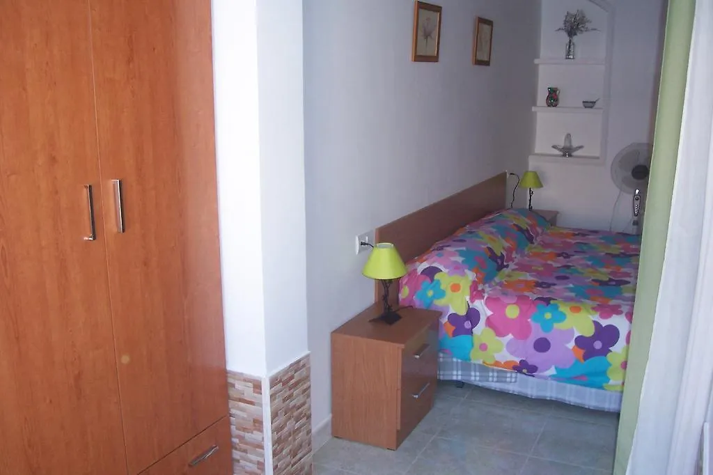 Pensjonat Pension Nomphosumus La Cala Del Moral